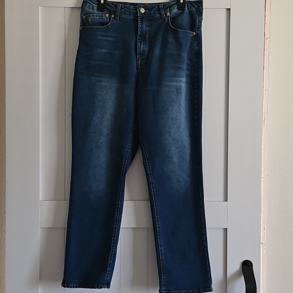 Frye Women's Straight Jeans in Dark Blue - Picture 2 of 7